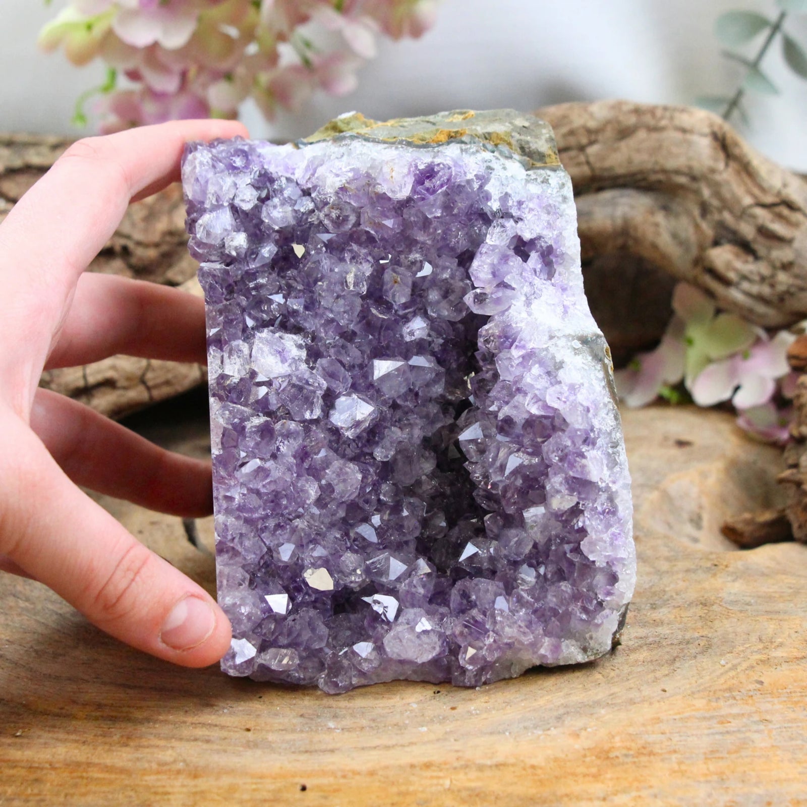 Amethist Brazilië ruw cut base nr.95