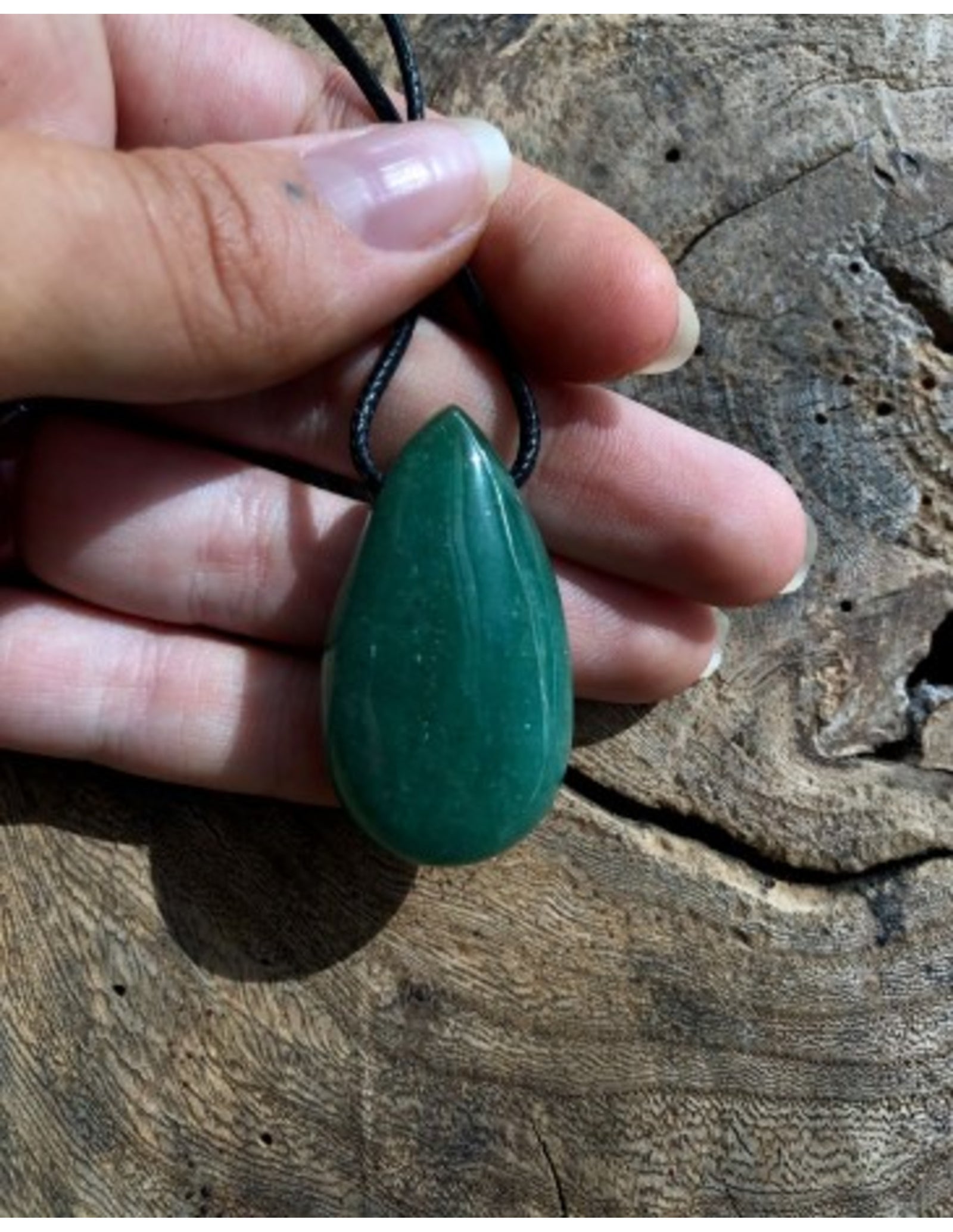 Aventurijn groen edelsteen druppel hanger