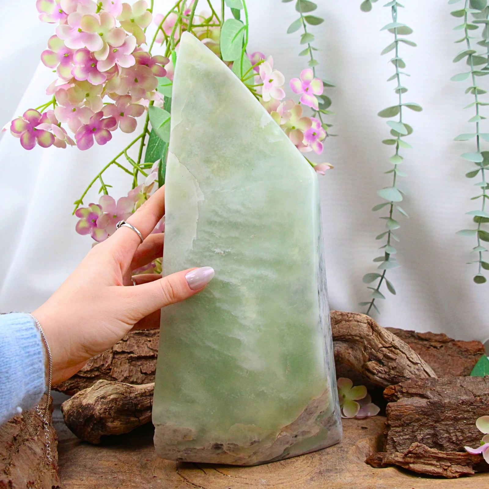 Jade serpentijn sculptuur nr.33