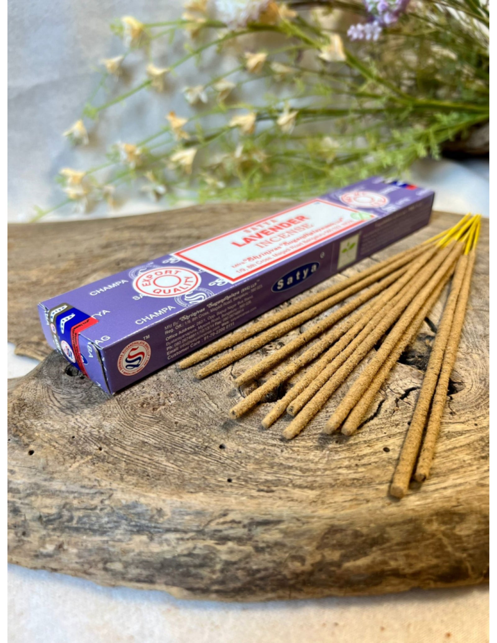 Lavender wierook 15 grams Satya - doos van 12 st.