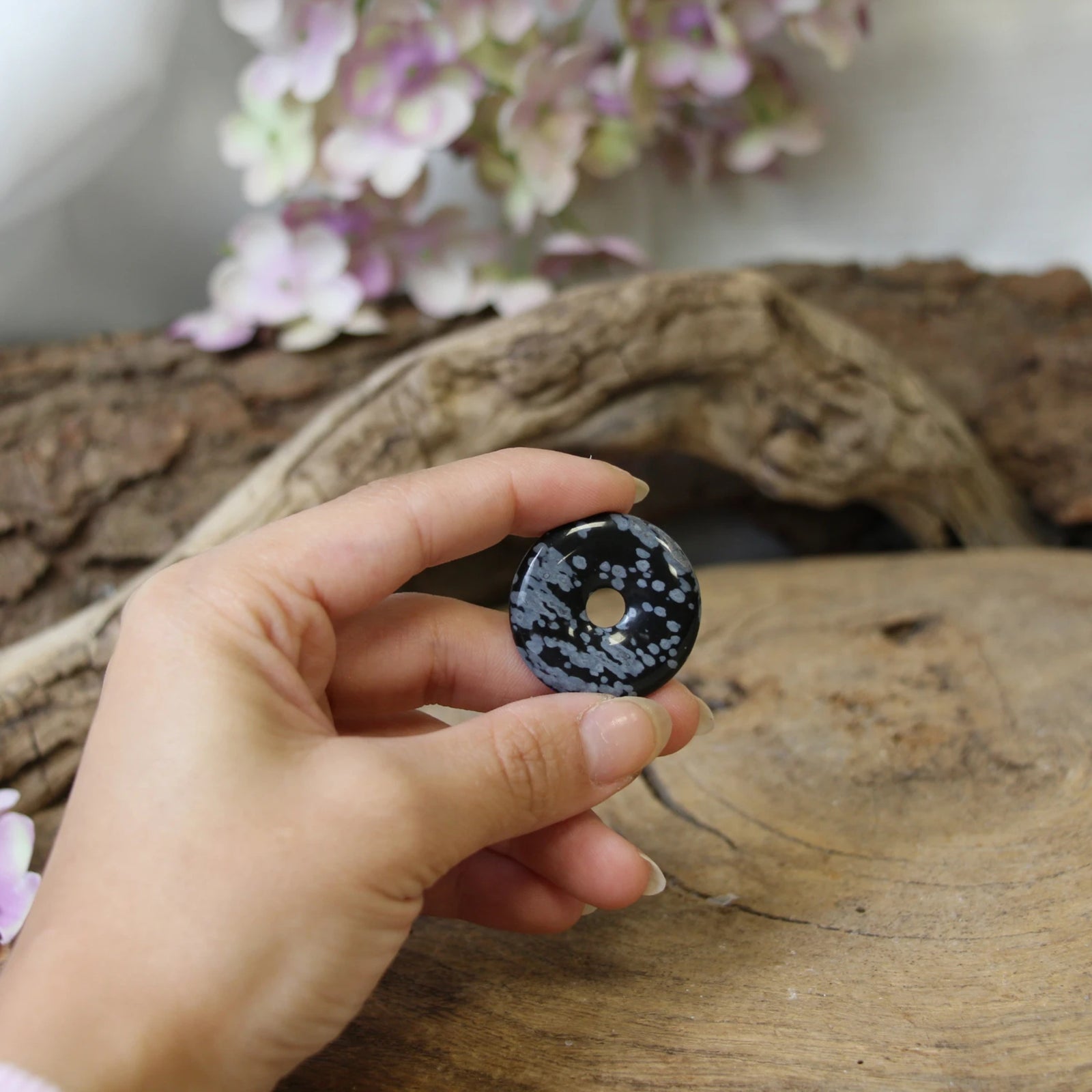 Obsidiaan sneeuwvlok donut 30 mm