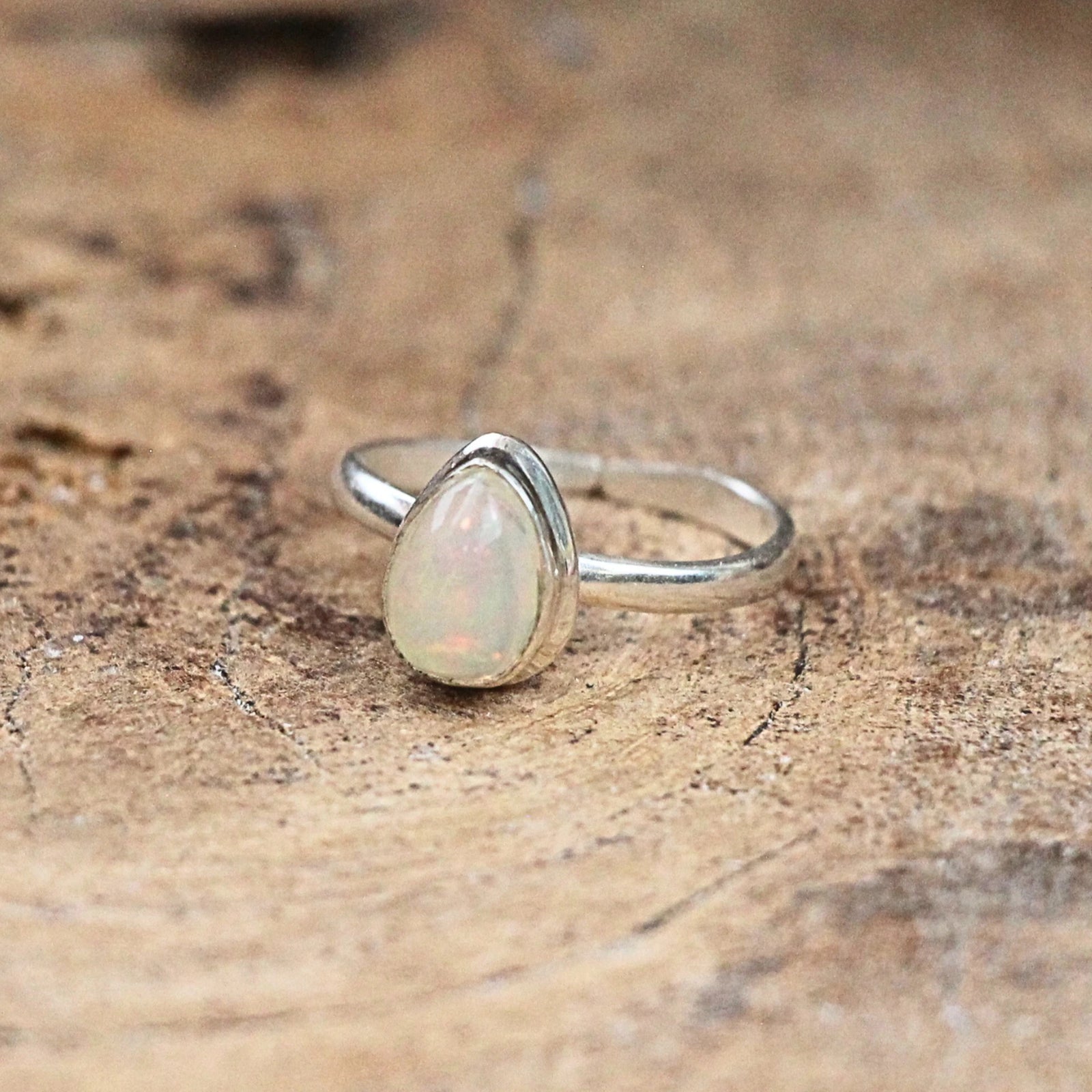 Opaal ring zilver druppel (verstelbaar)