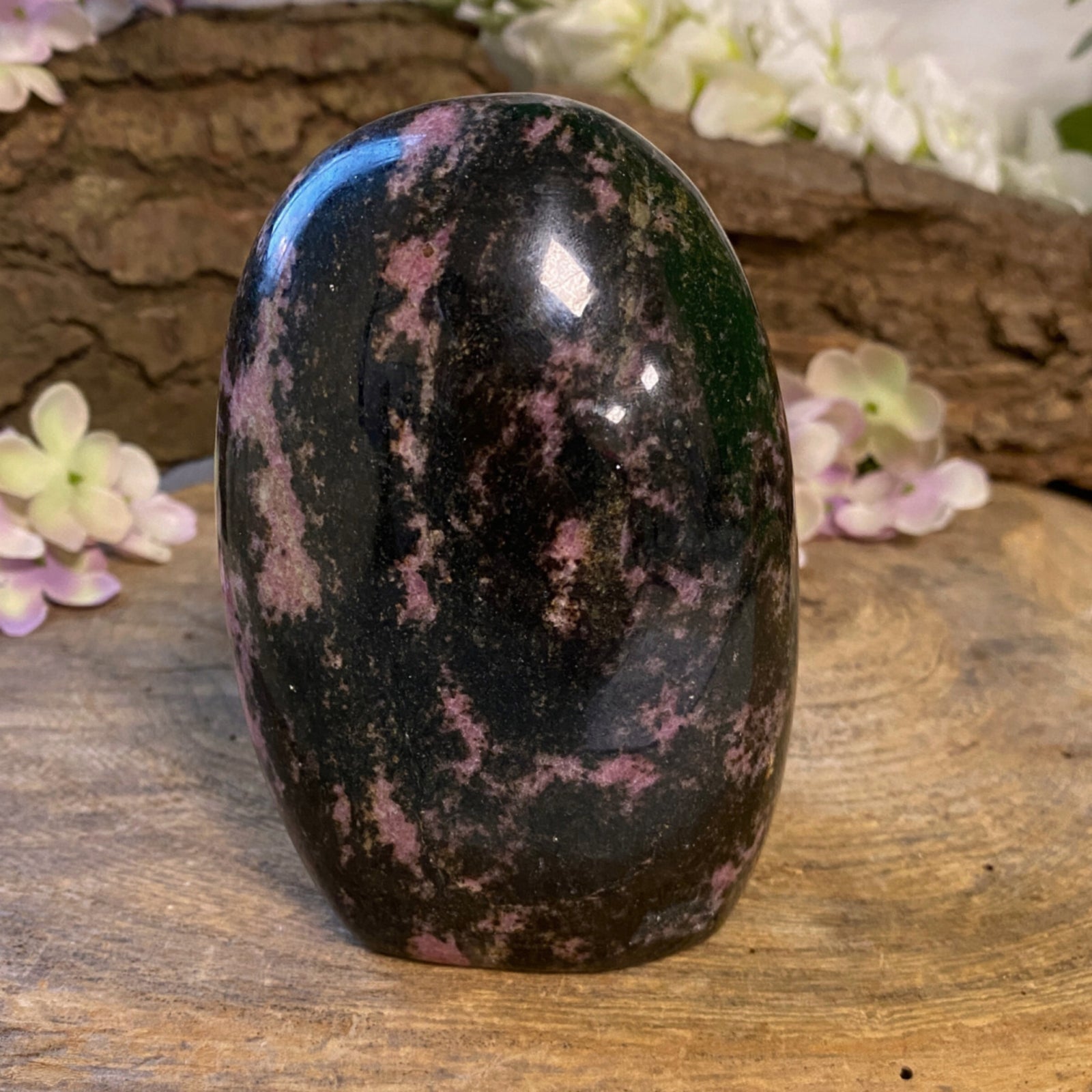 Rhodoniet sculptuur nr.04