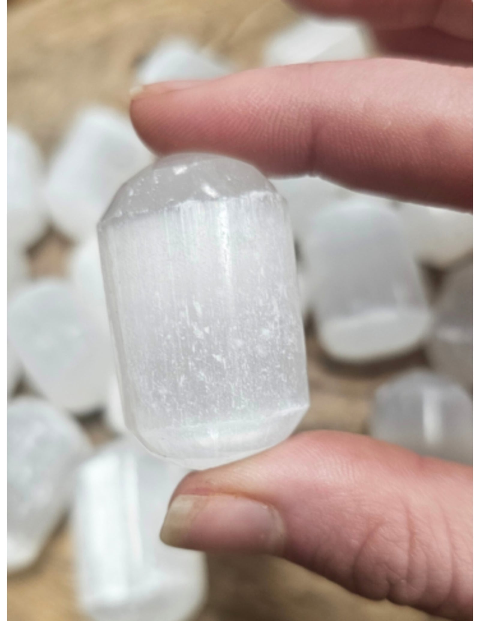 Seleniet wit trommelstenen 100 gr. (mt3)