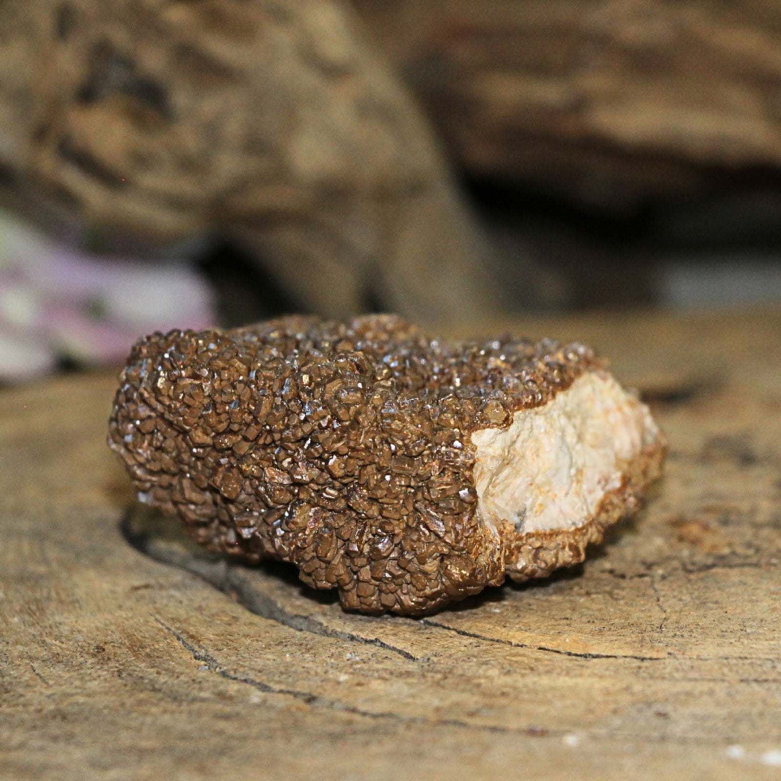 Vanadeniet chocolade A ruw nr.04