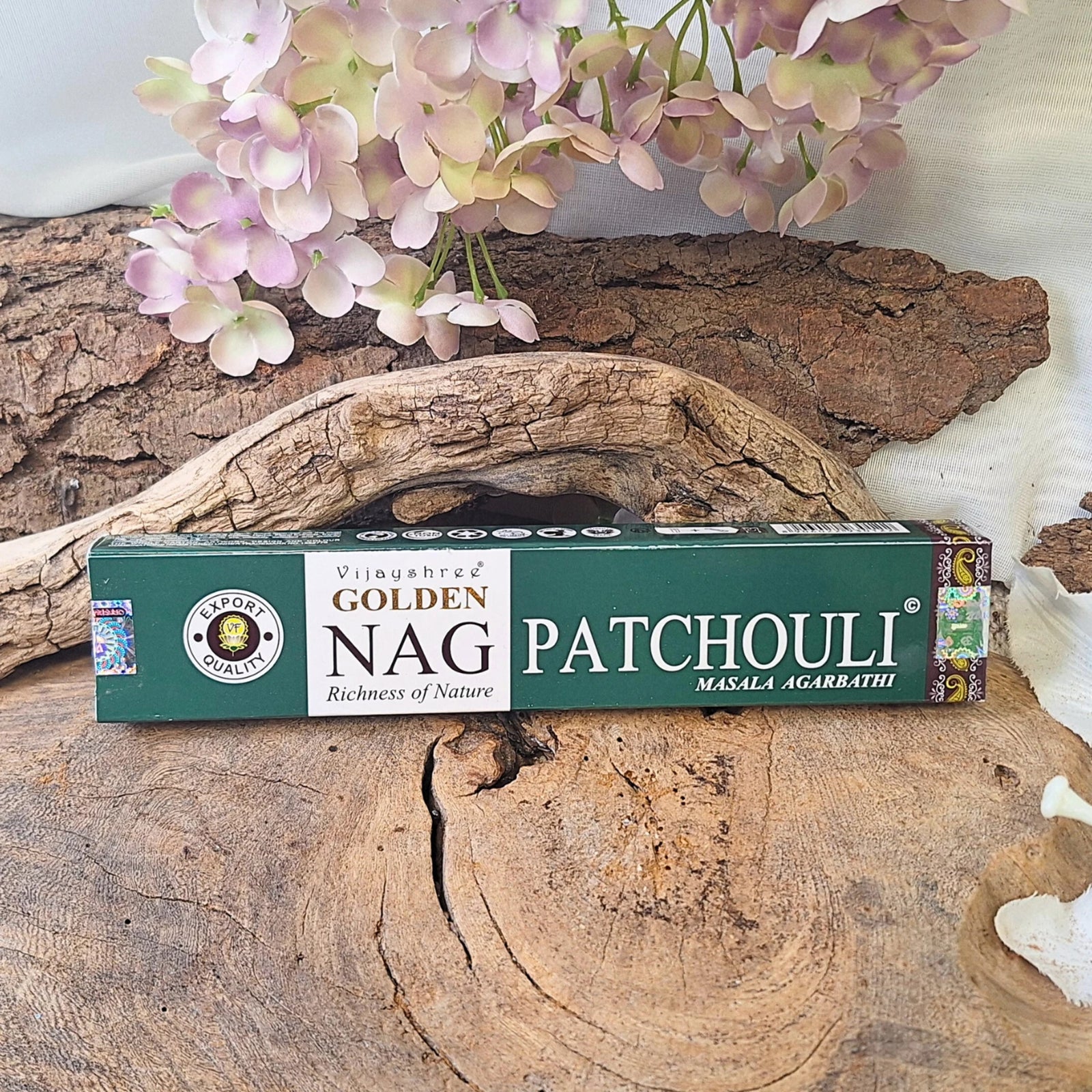 Vijayshree Golden NAG Patchouli Wierook Stokjes