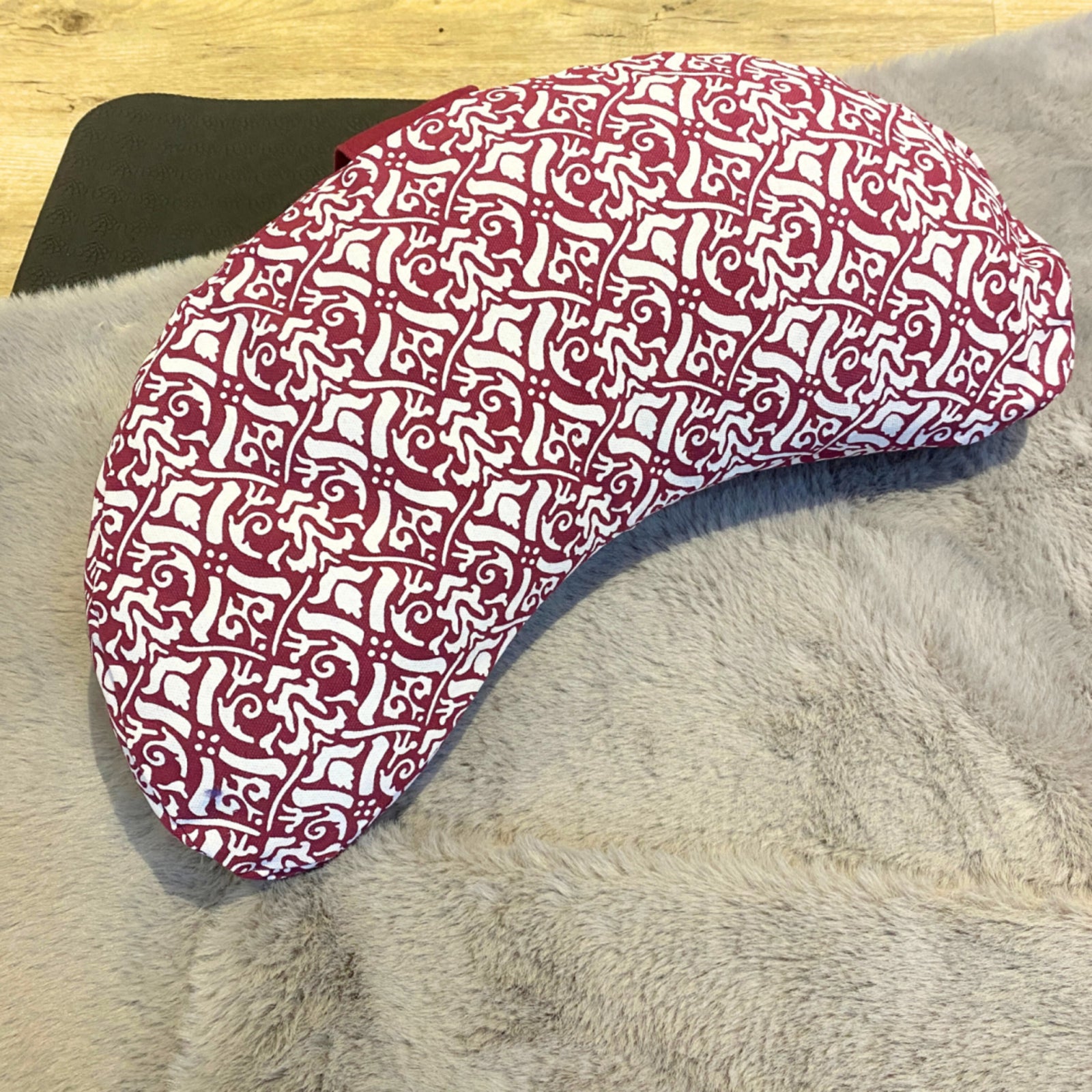 YogaStyles meditatiekussen design moon paars - halve maan
