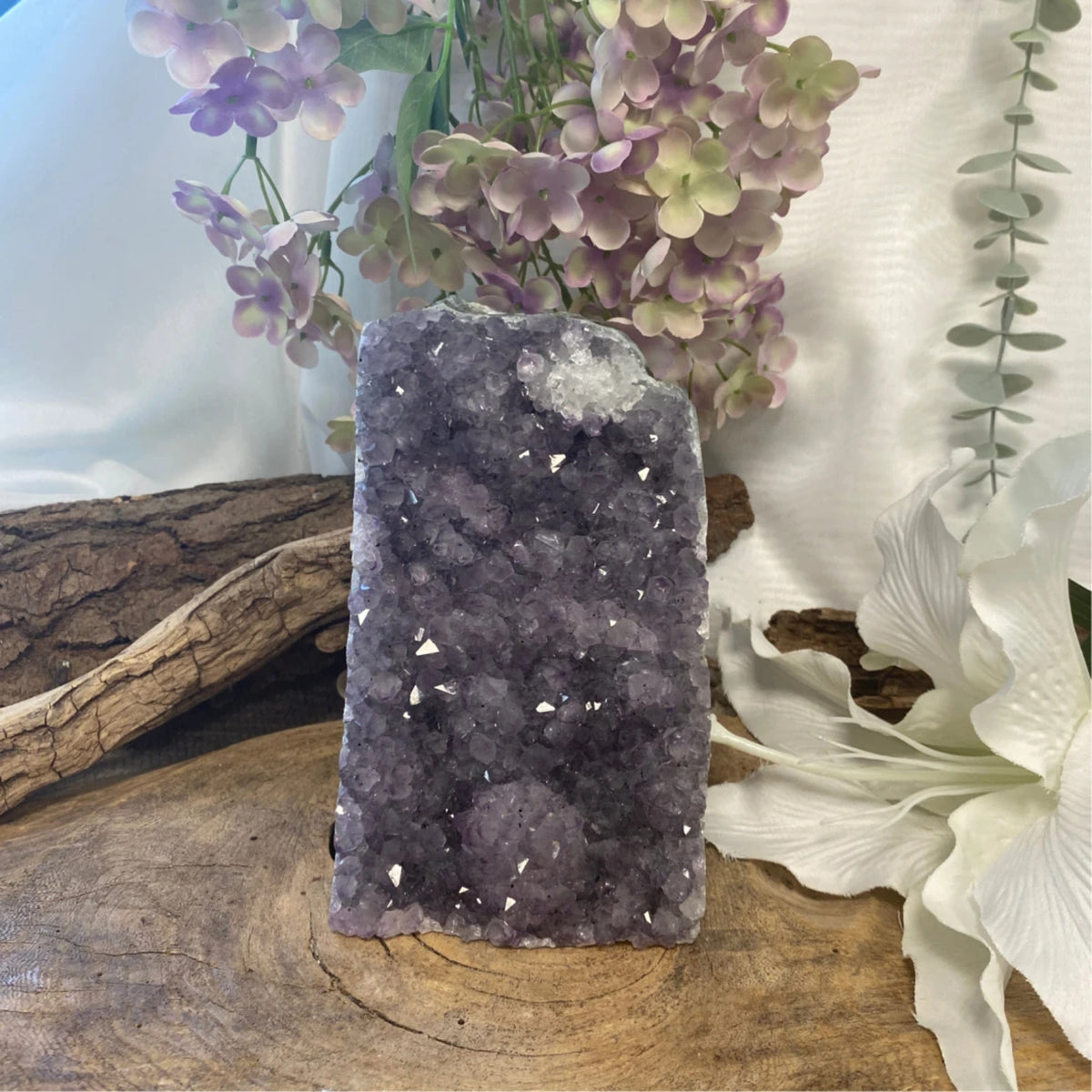 Amethist Brazilië ruw cut base nr.75