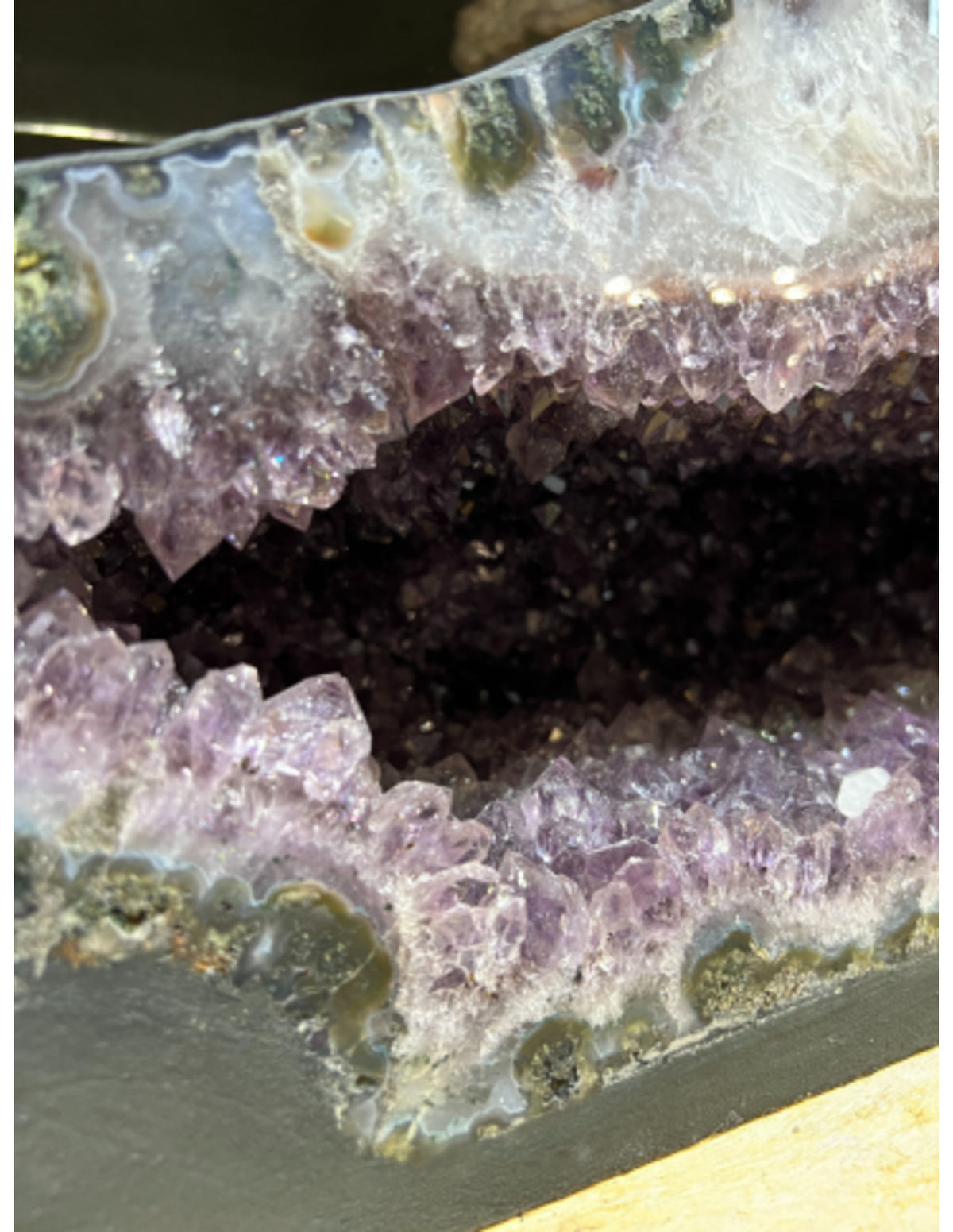 Amethist geode A nr. 27
