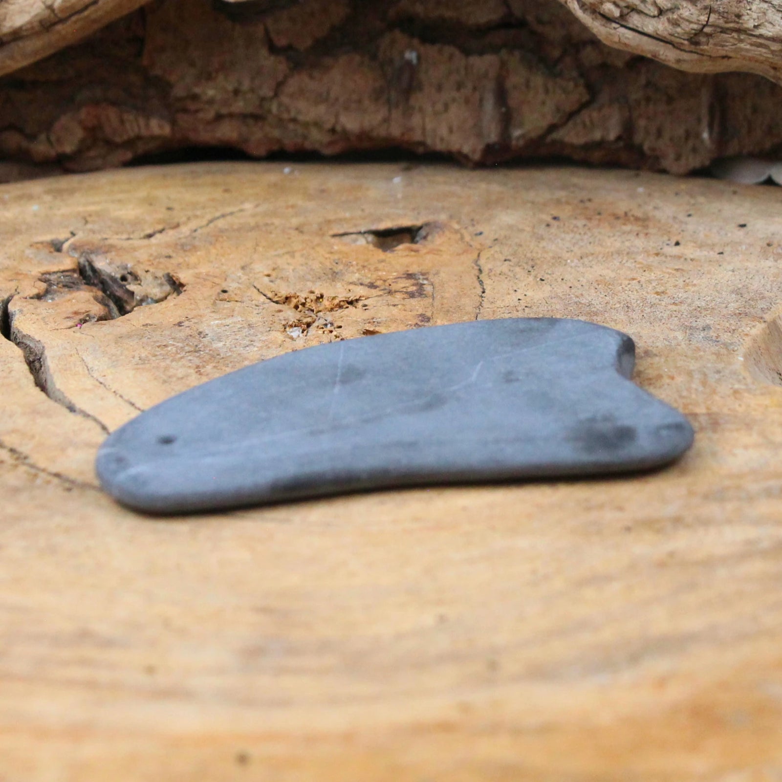 Basalt guasha massage schraper hart