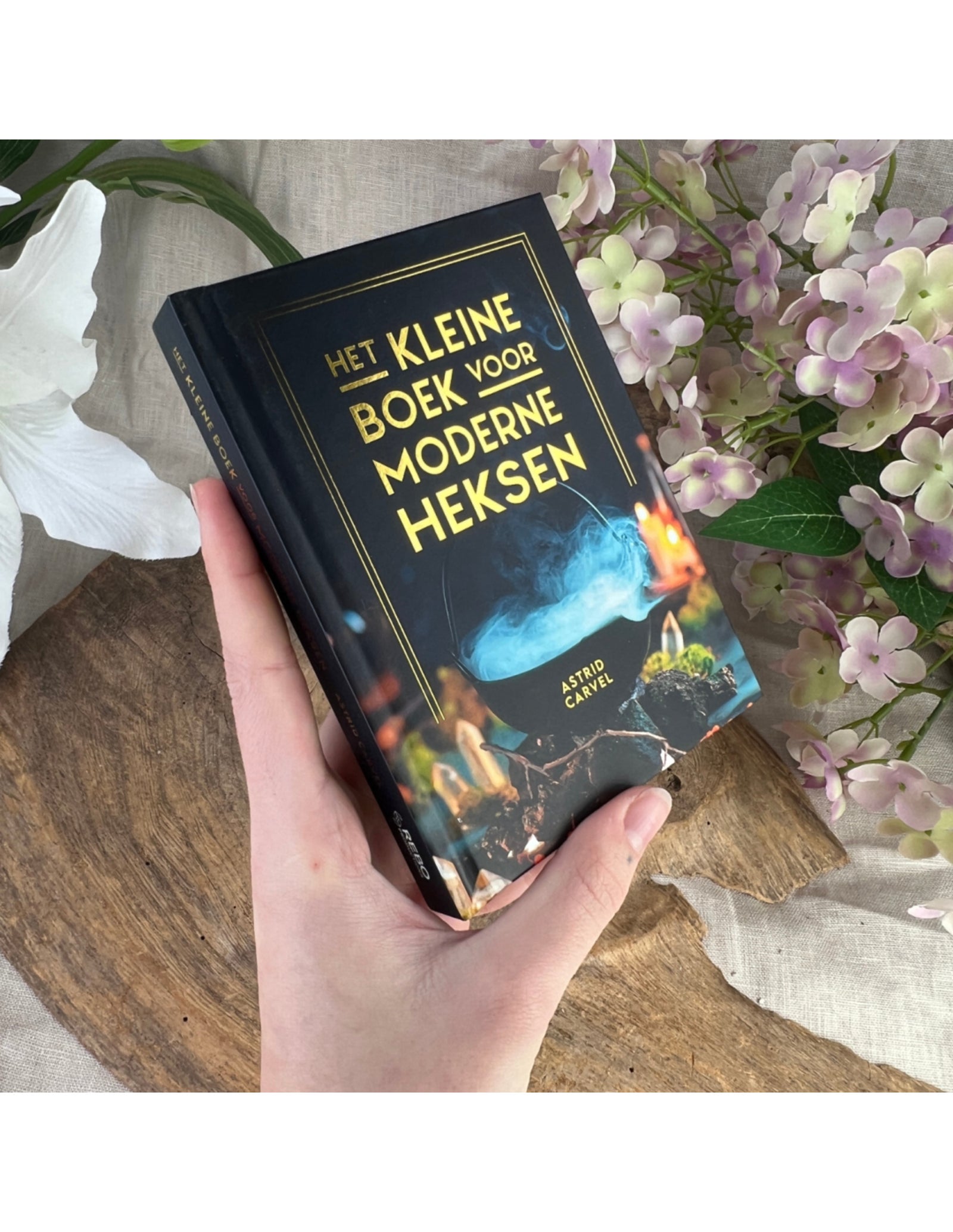 Boek: Moderne Heks - het kleine boek