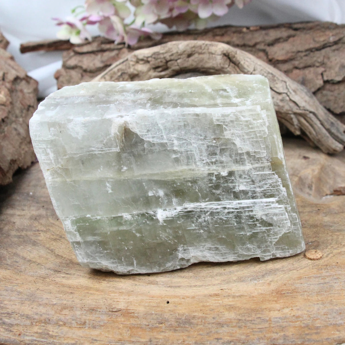 Calciet groen (dubbelspaat) ruw nr.1233