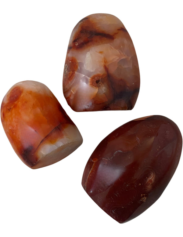Carneool edelsteen sculptuur 150-200 gram (Madagaskar)