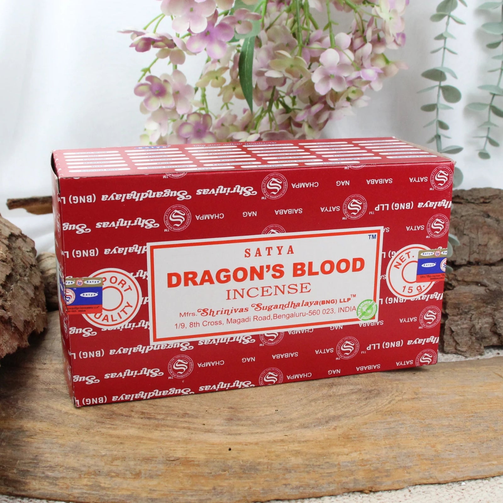 Dragon's blood wierook 15 grams Satya - doos van 12 st.