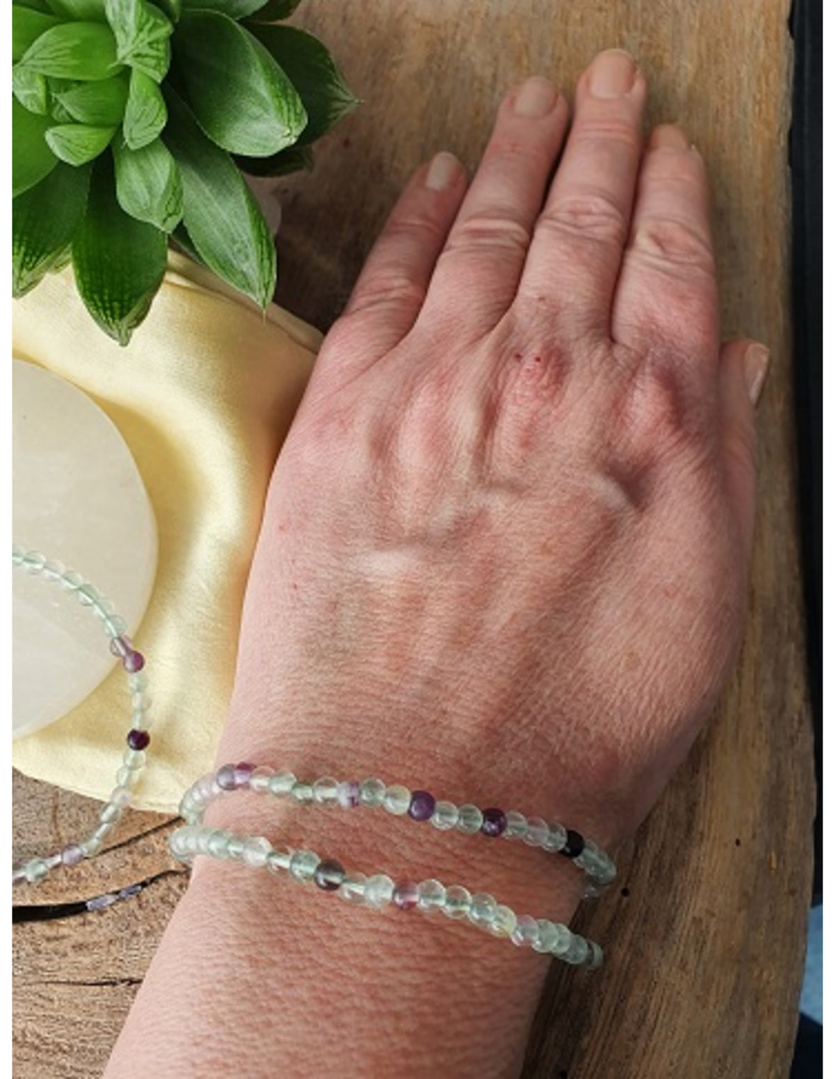 Fluoriet kralenarmband 4 mm