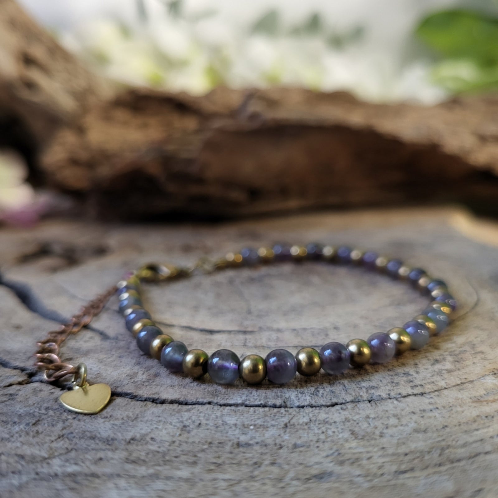 Ibiza love armband Amethist brons