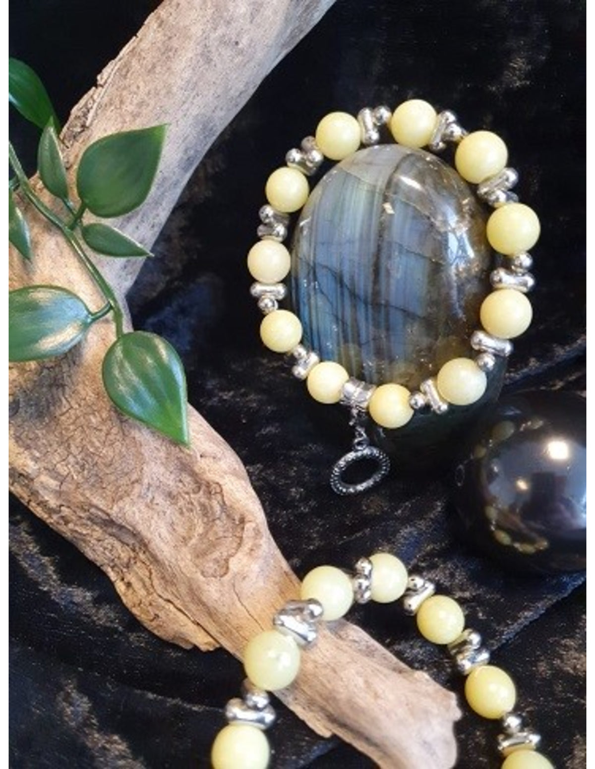 Jade olijf fashion kralenarmband met bedel