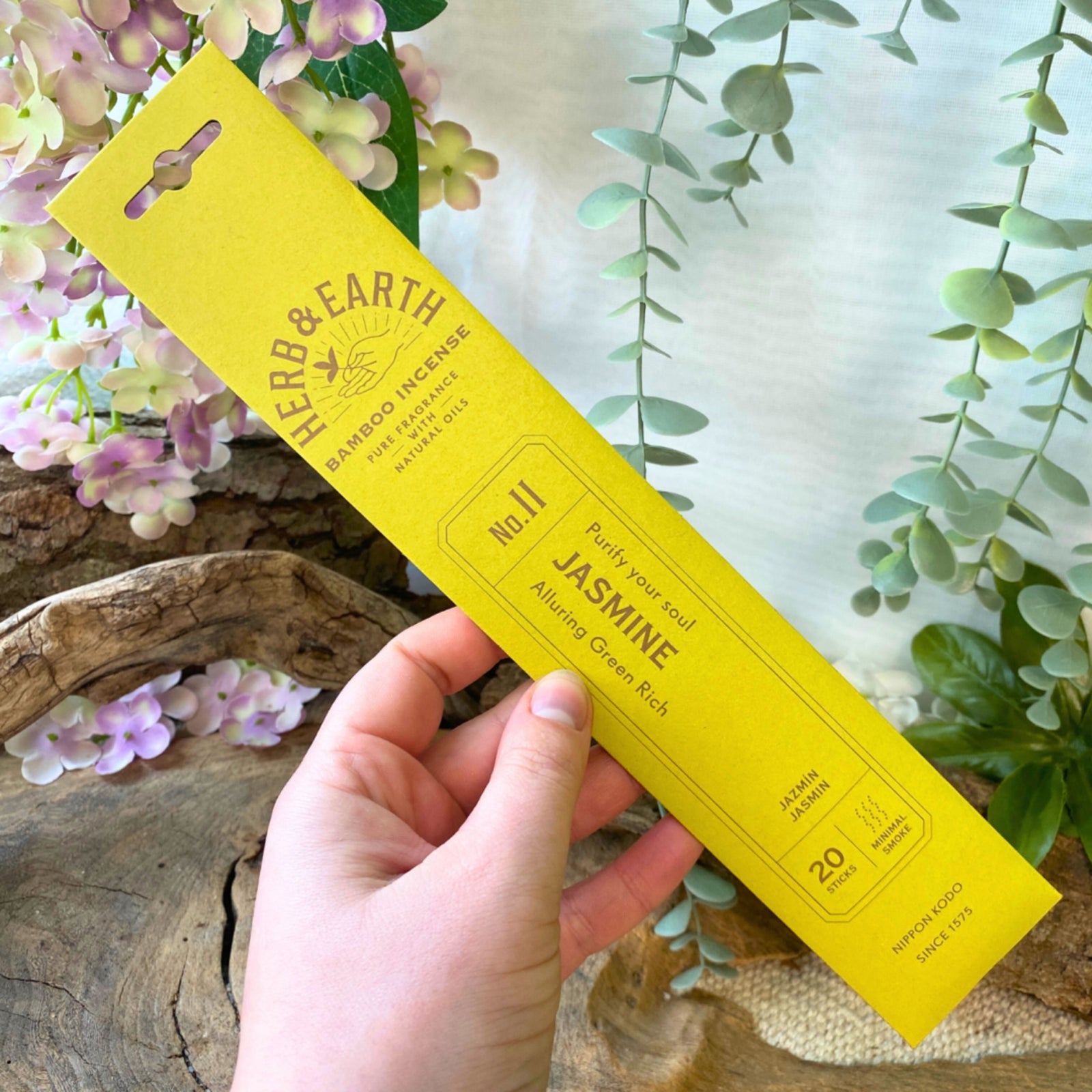 Jasmine Herb & Earth Nippon Kodo - Wierook Stokjes