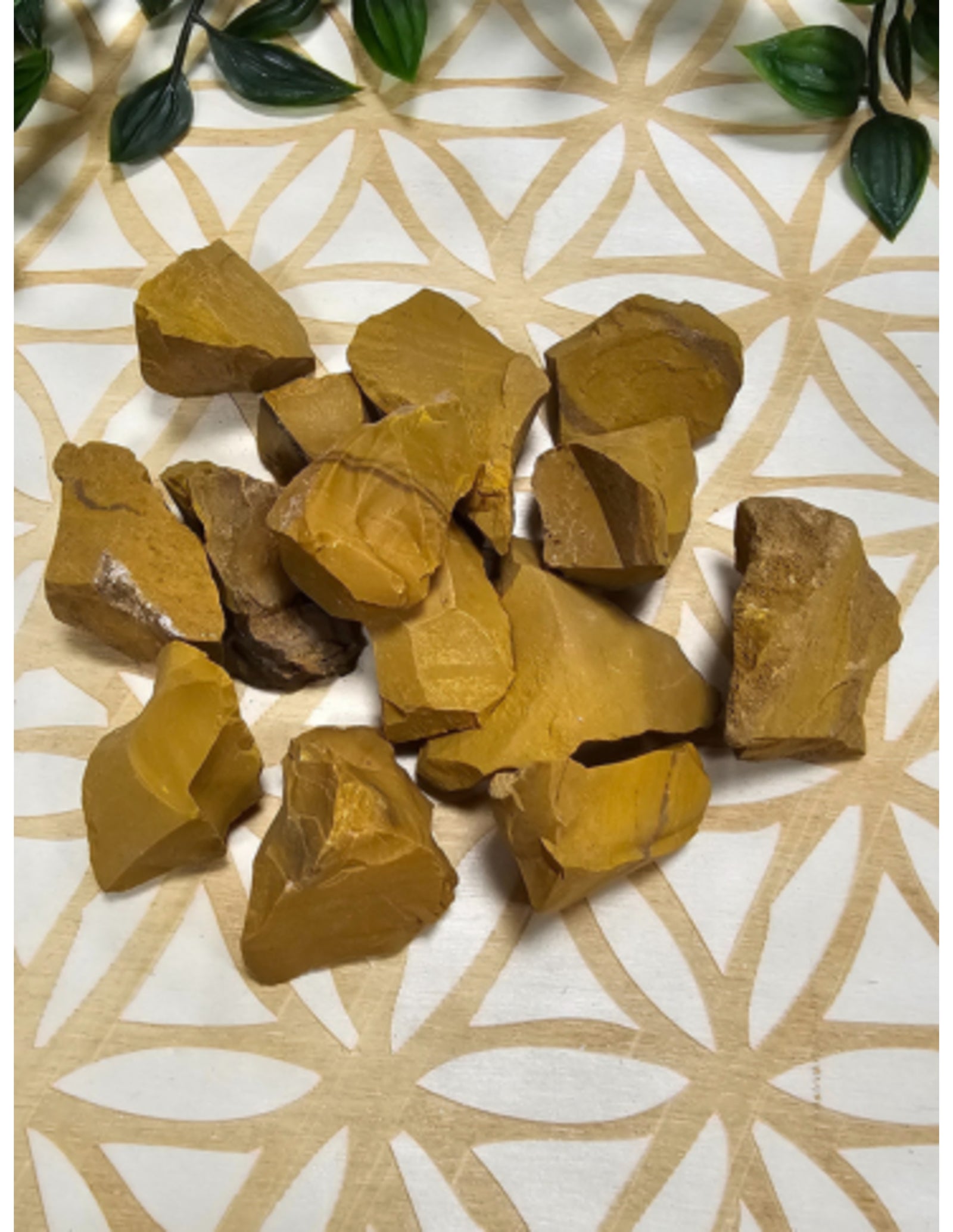 Jaspis geel Madagaskar 250 gr. ruwe brokjes