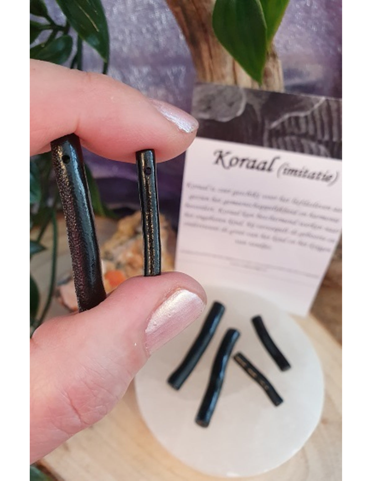Koraal kralen zwart staafje - 6 st. (imitatie)