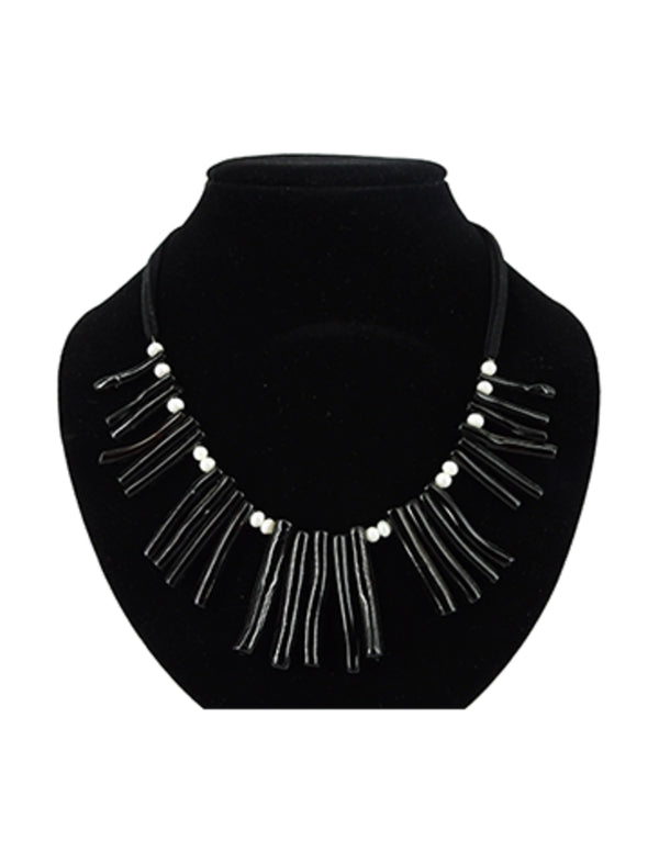 Koraal zwart ketting (imitatie) met parels