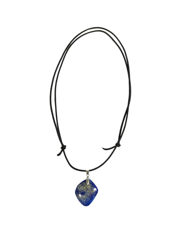 Lapis Lazuli stoere edelsteen hanger aan koord