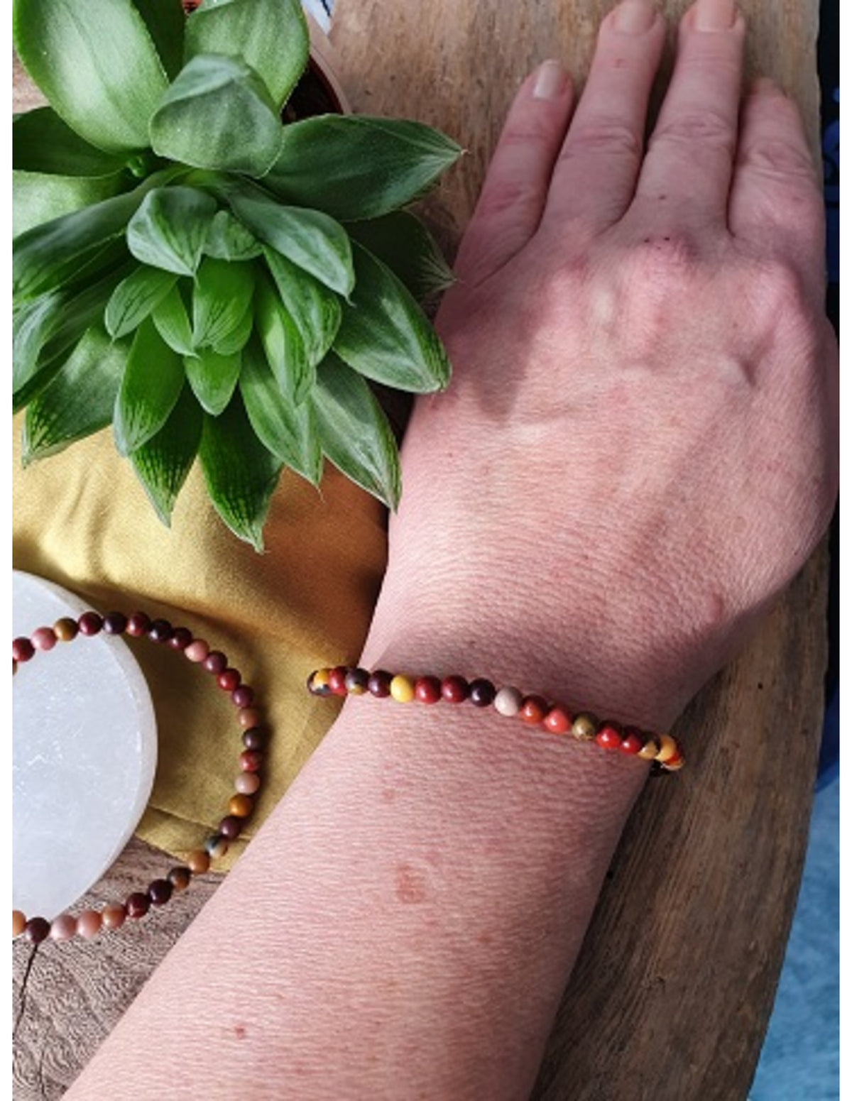 Mokaiet kralenarmband 4 mm