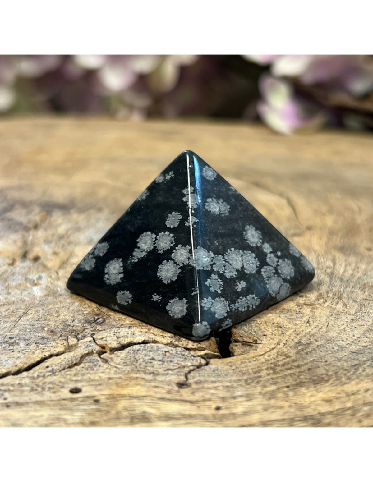 Obsidiaan sneeuwvlok piramide 35 mm