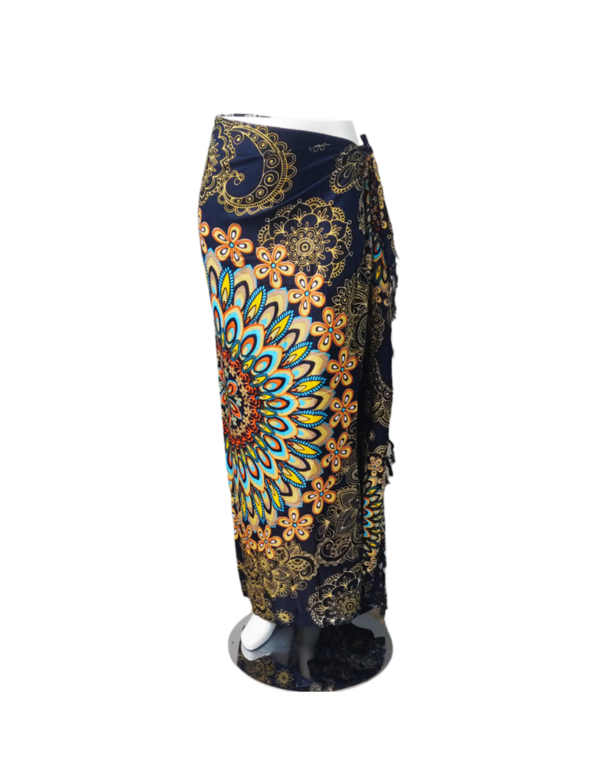 Om Namaste Sarong - 630 - Bloemrijke Mandala - Beige & Zwart