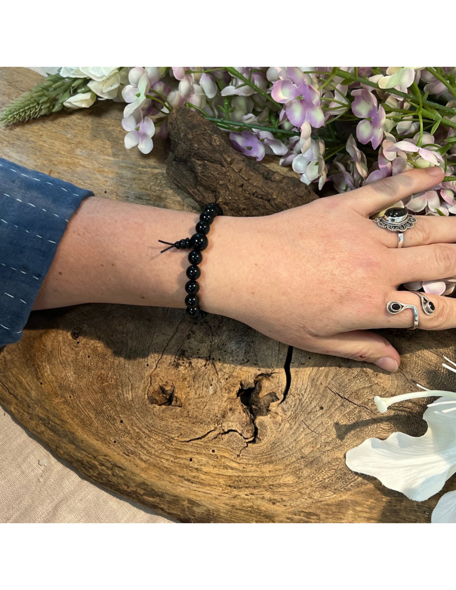 Onyx powerbead armband