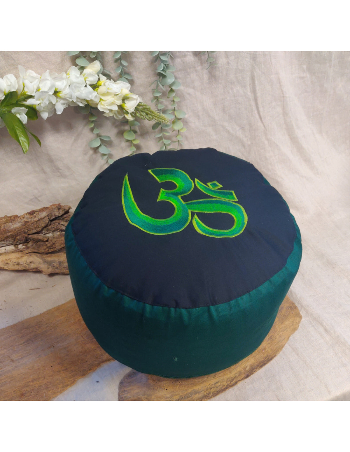 Yoga Styles Meditatiekussen Symbolic Ohm groot - Groen op Zwart